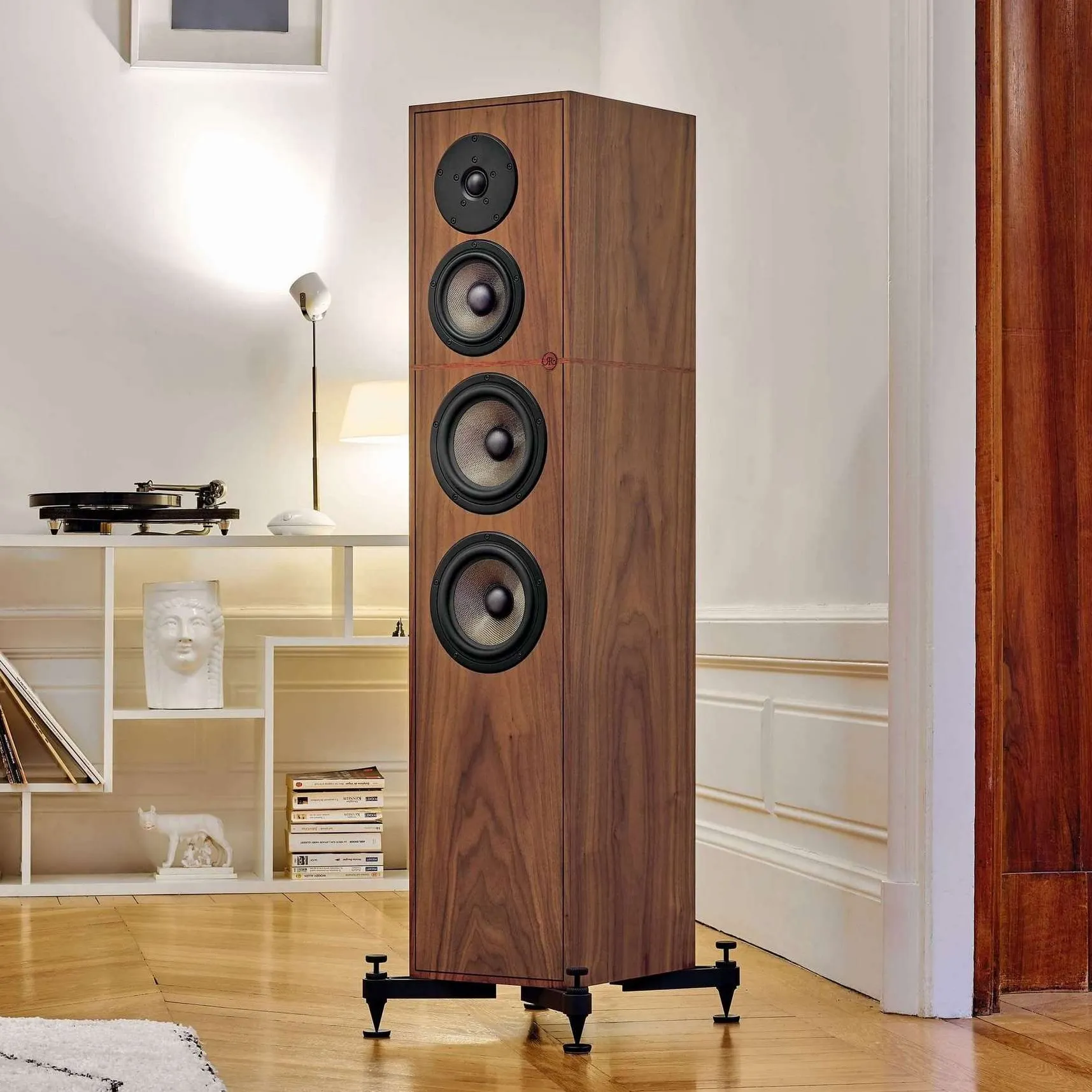 REVIVAL_AUDIO_Atalante_4_sq